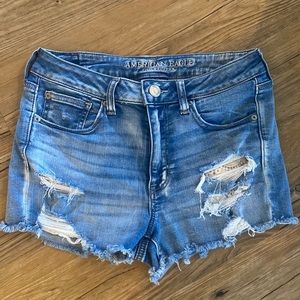 American Eagle Hi-Rise Shortie - denim shorts with lace pocket detailing